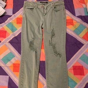 Angel Kiss ripped jeans